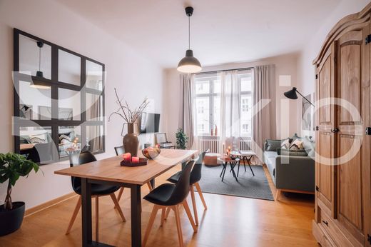 Apartment / Etagenwohnung in Berlin