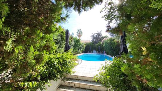 Villa en Atenas, Nomarchía Athínas