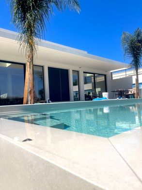 Irákleion, Heraklion Regional Unitのヴィラ