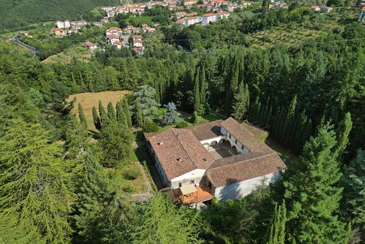 Усадьба / Сельский дом, Fivizzano, Provincia di Massa-Carrara