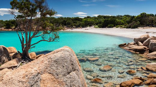 Villa Baja Sardinia, Sassari ilçesinde