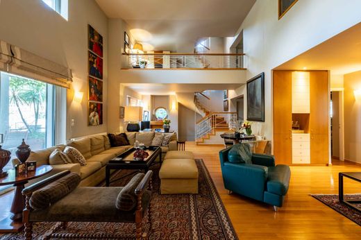 Casa adosada en Politeía, Nomarchía Athínas