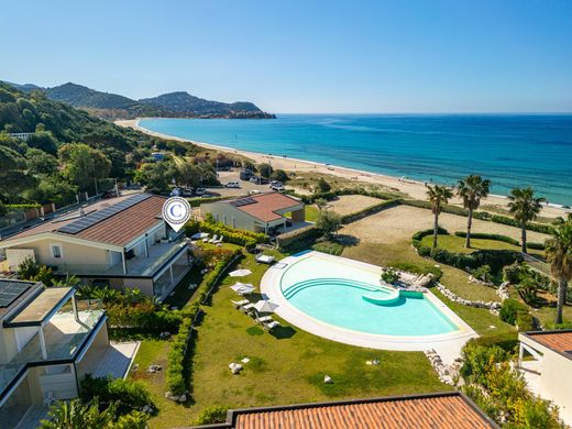 Appartement à Geremeas, Provincia di Cagliari