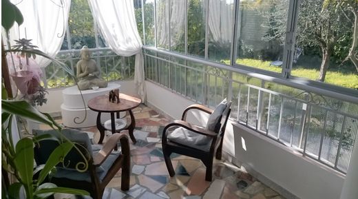 Casa en Castellar, Alpes Marítimos