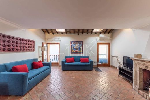 Apartment in Rome, Latium