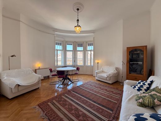 Appartement à Budapest VIII. kerület, Budapest