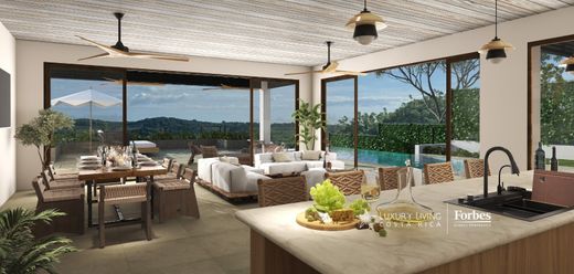 Detached House in Guanacaste, Liberia