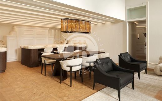 Apartment / Etagenwohnung in Padua, Venetien