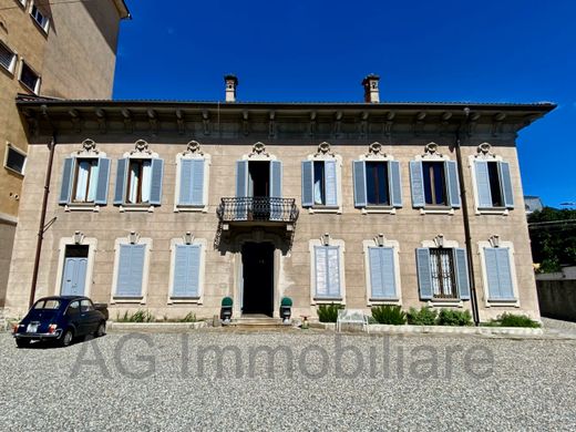 Villa in Verbania, Piemont