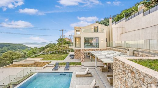 Villa in Ágioi Déka, Nomós Kerkýras