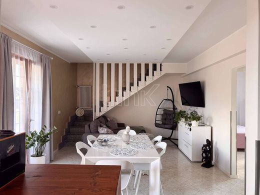 Villa Ardea, Roma