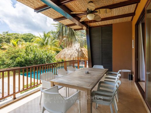 Appartement in Sardinal, Carrillo