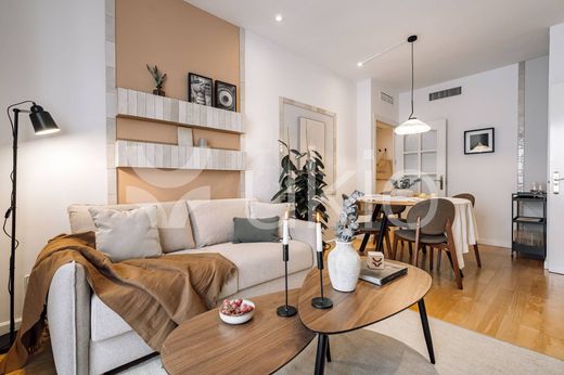 Apartment / Etagenwohnung in Madrid, Provinz Madrid