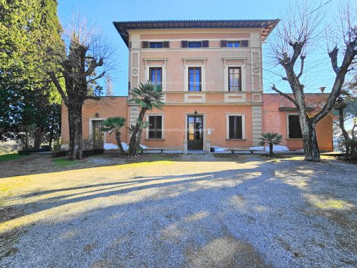 Appartementencomplex in Castelfiorentino, Province of Florence
