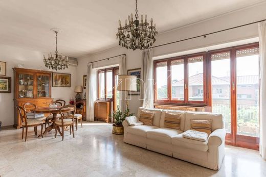 Apartment in Rome, Latium