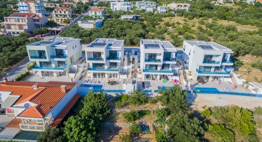 Villa Makarska, Town of Makarska