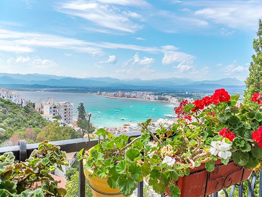 Einfamilienhaus in Roses, Provinz Girona