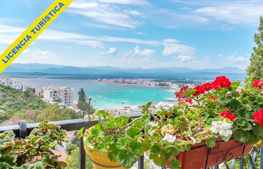 Einfamilienhaus in Roses, Provinz Girona