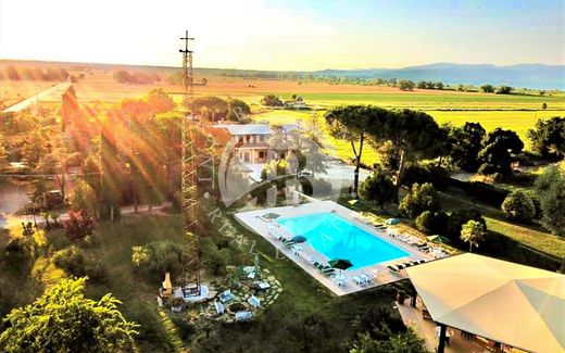 Villa in Castiglione del Lago, Provincia di Perugia