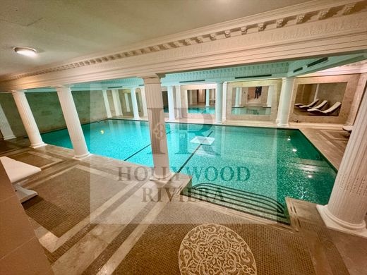 Herenhuis in Neuilly-sur-Seine, Hauts-de-Seine