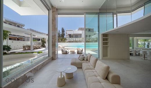 Duplex in Voúla, Nomarchía Anatolikís Attikís