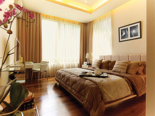 Daerah Khusus Ibukota Jakarta Luxury Homes and Prestigious Properties