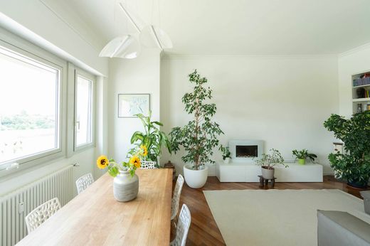 Appartement in Verona, Provincia di Verona