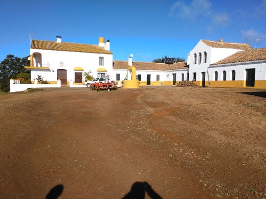 Casa de campo - Villanueva de los Castillejos, Provincia de Huelva