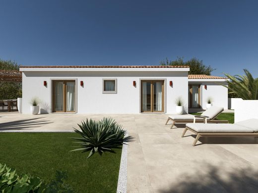 빌라 / Budoni, Provincia di Sassari