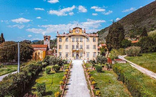 Villa San Giuliano Terme, Pisa ilçesinde