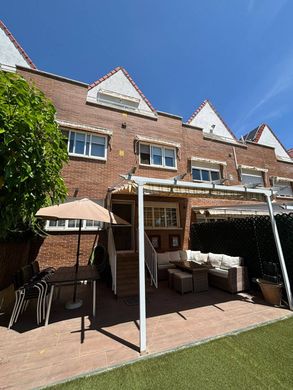 Townhouse in Pozuelo de Alarcón, Province of Madrid