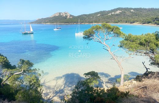 Apartment in Porquerolles, Var