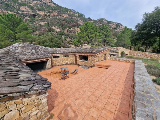 Country House in Solenzara, South Corsica