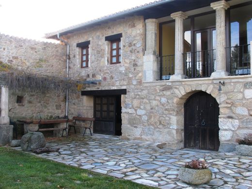Rezydencja w Sober, Provincia de Lugo