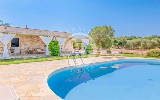 Villa in Ceglie Messapica, Provincia di Brindisi