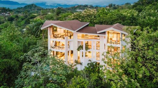Luxe woning in Manuel Antonio, Quepos