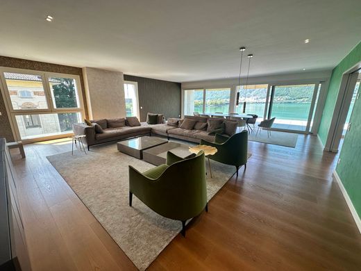 Penthouse in Bissone, Lugano