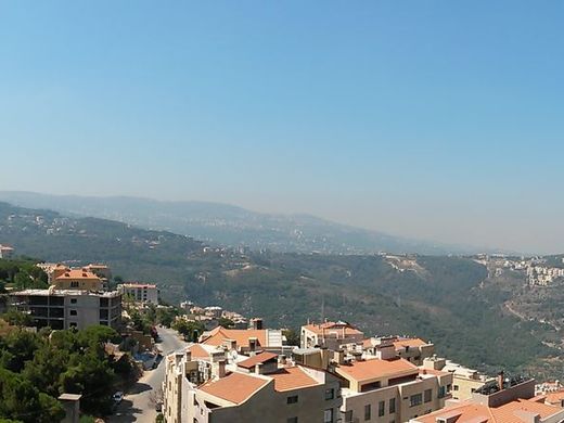 Aïn Saadé, Mohafazat Mont-Libanのデュプレックス