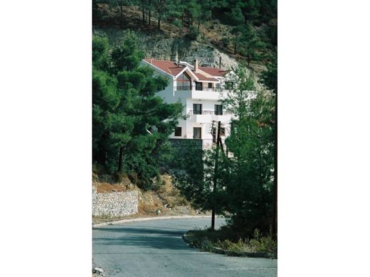 Villa a Moniátis, Limassol District