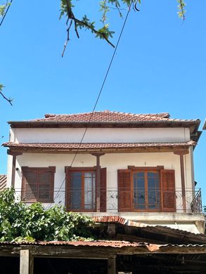 Apartment / Etagenwohnung in Lefkáda, Lefkada