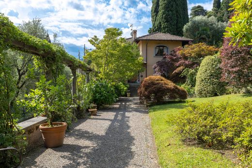 Villa in Griante, Provincia di Como