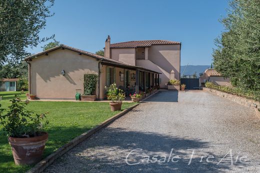 Orbetello Scalo, Provincia di Grossetoのカントリー風またはファームハウス