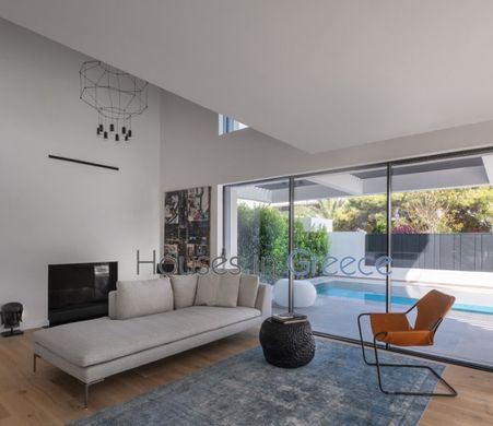 Duplex a Atene, Nomarchía Athínas