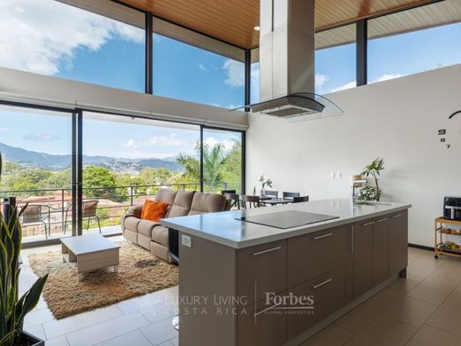 Luxus-Haus in Curridabat, Provincia de San José