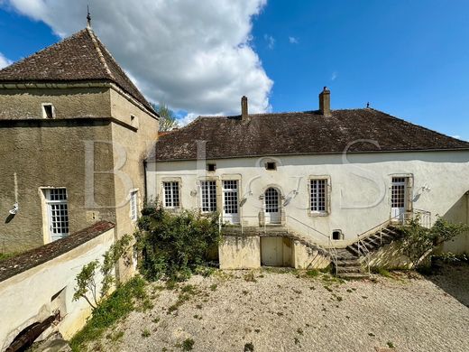 Boerderij in Chassey-le-Camp, Saône-et-Loire