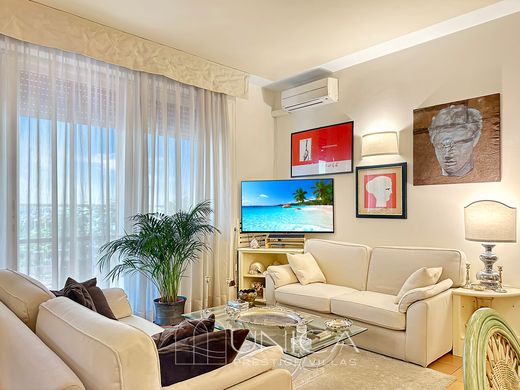 Apartment in Forte dei Marmi, Provincia di Lucca