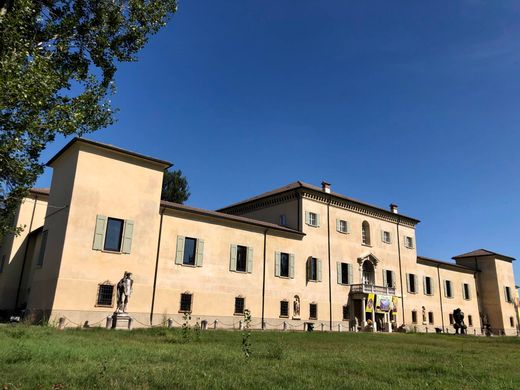 궁전 / Reggiolo, Provincia di Reggio Emilia