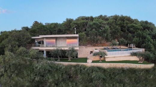 Villa in Pentátion, Nomós Kerkýras