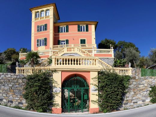 Villa Santa Margherita Ligure, Genova ilçesinde