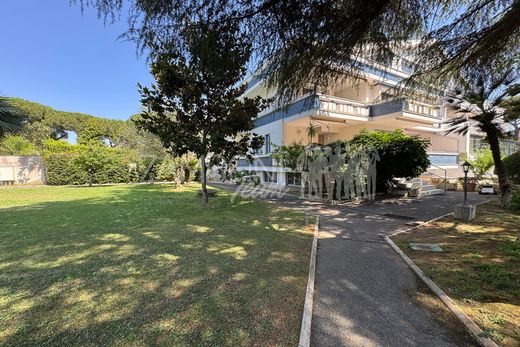 Villa in Rom, Latium